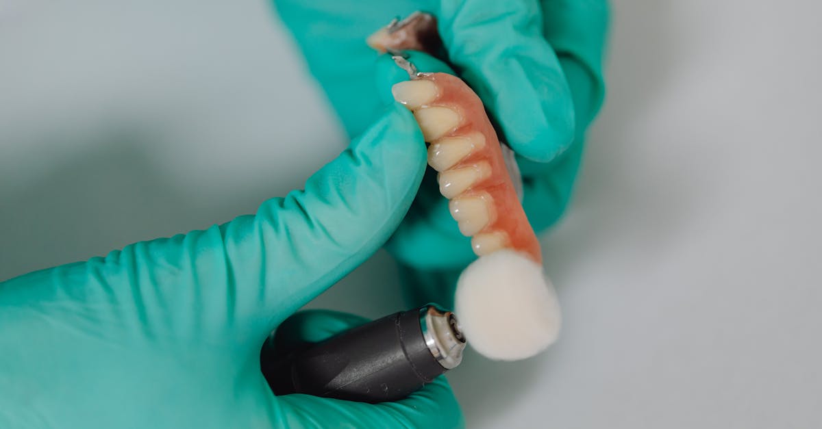 Bağcılar Implant Doktoru - AEK Dent